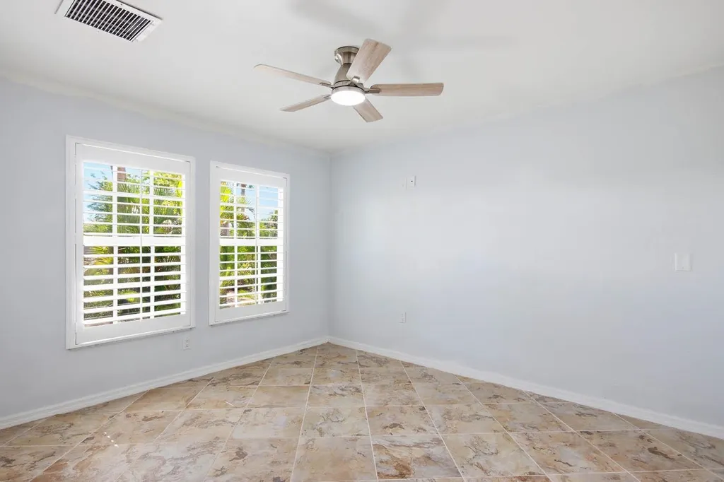 1225 Junonia Street Sanibel FL 33957