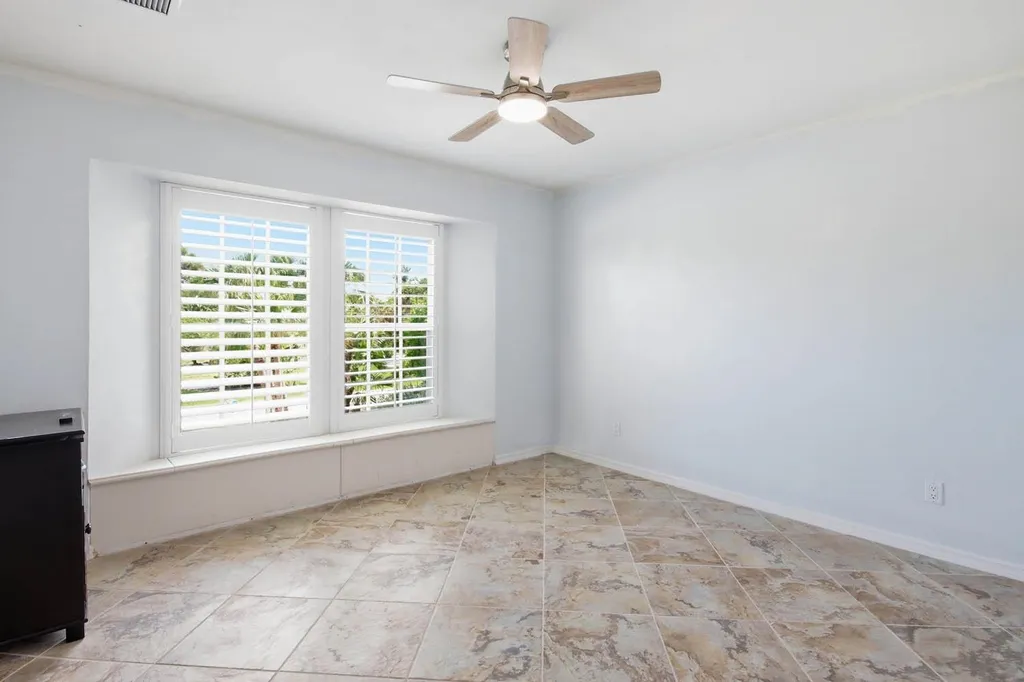 1225 Junonia Street Sanibel FL 33957