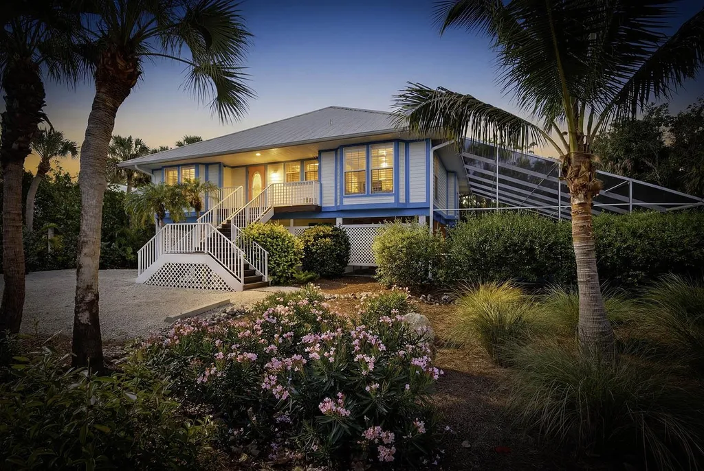 1225 Junonia Street Sanibel FL 33957