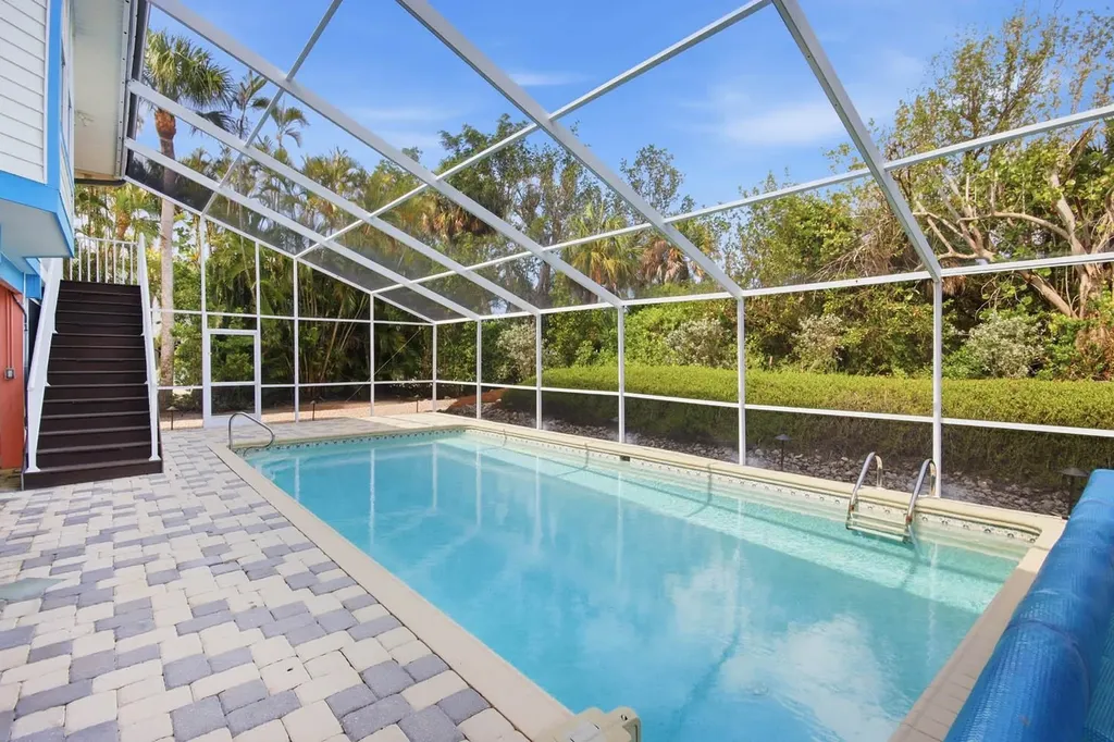 1225 Junonia Street Sanibel FL 33957