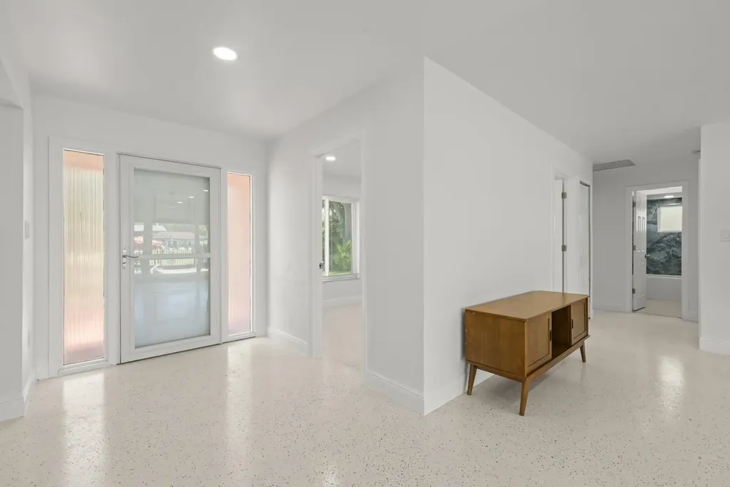 1040 Edgemere Drive Fort Myers FL 33919