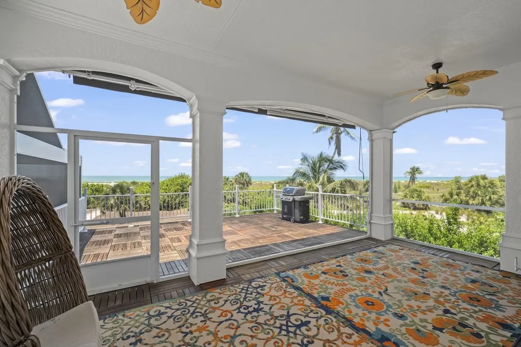 4725 Rue Belle Mer Sanibel FL 33957