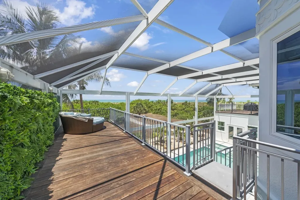4725 Rue Belle Mer Sanibel FL 33957