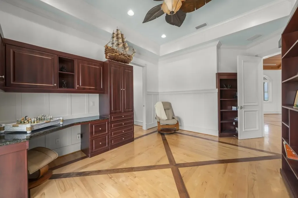 4725 Rue Belle Mer Sanibel FL 33957