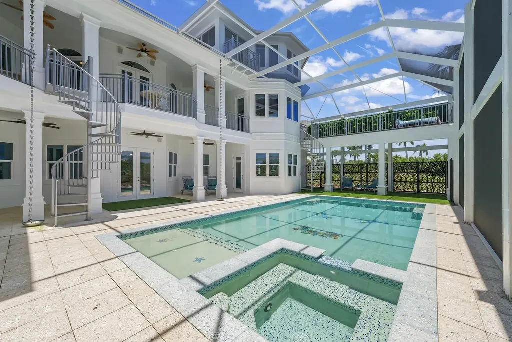 4725 Rue Belle Mer Sanibel FL 33957