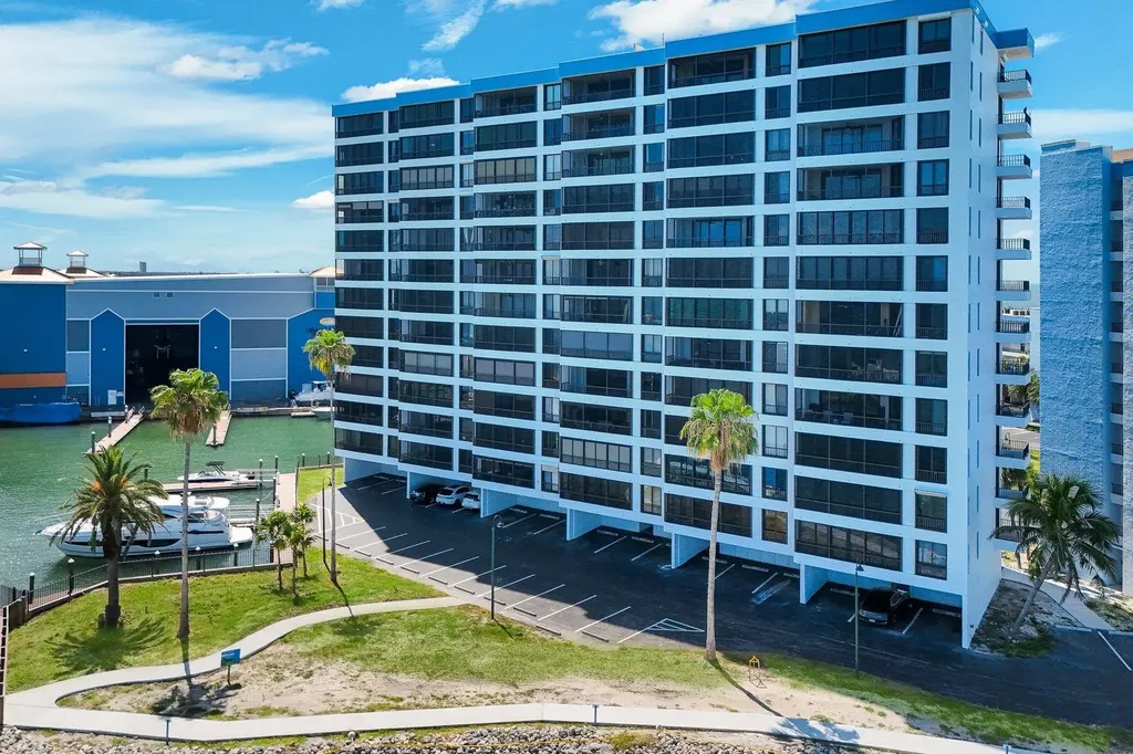 15031 Punta Rassa Road Fort Myers FL 33908