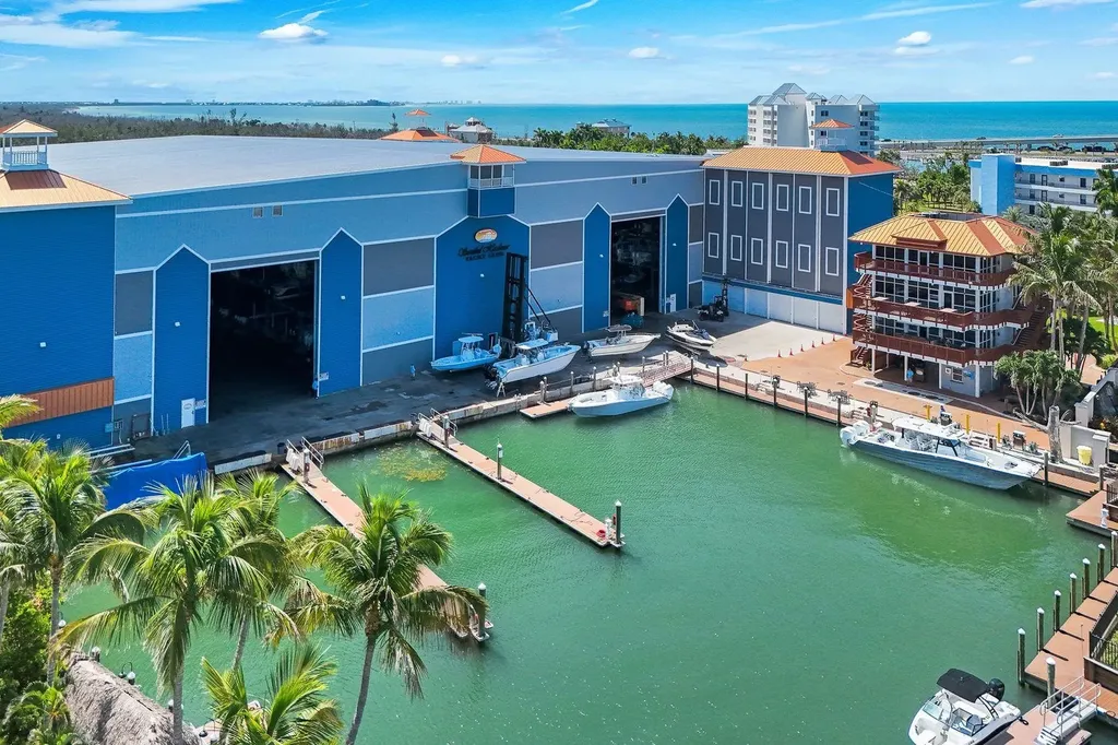 15031 Punta Rassa Road Fort Myers FL 33908
