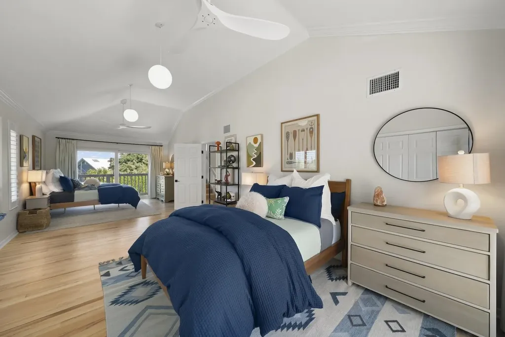 1048 Kings Crown Drive Sanibel FL 33957