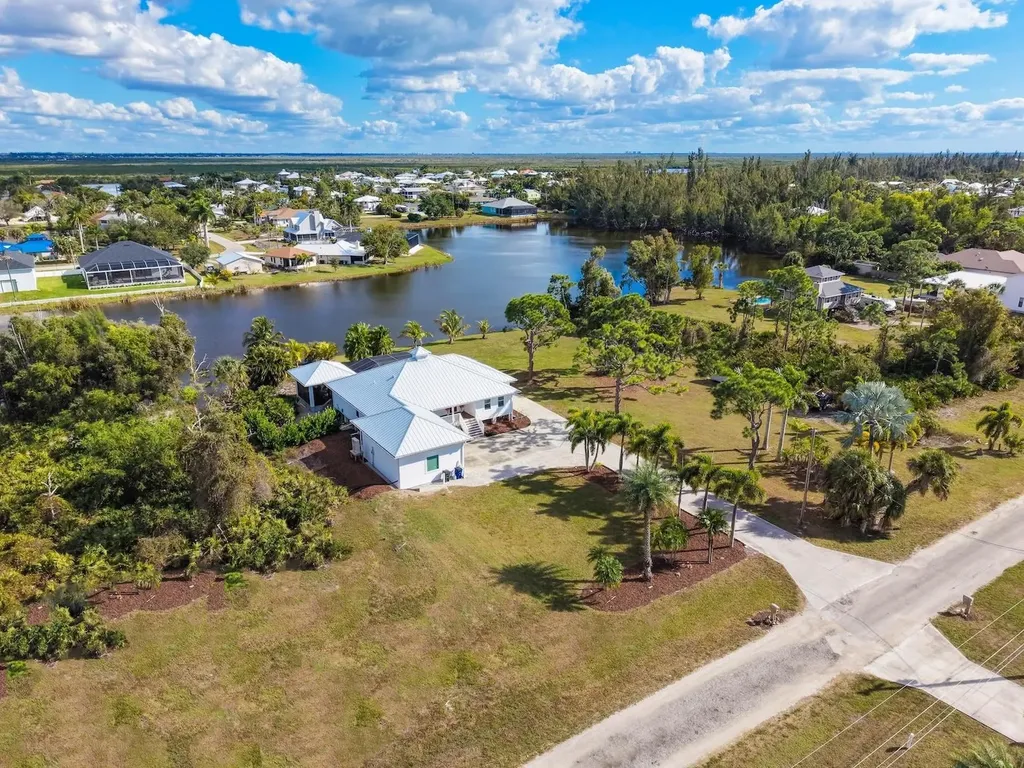 11940 Oakland Drive Bokeelia FL 33922