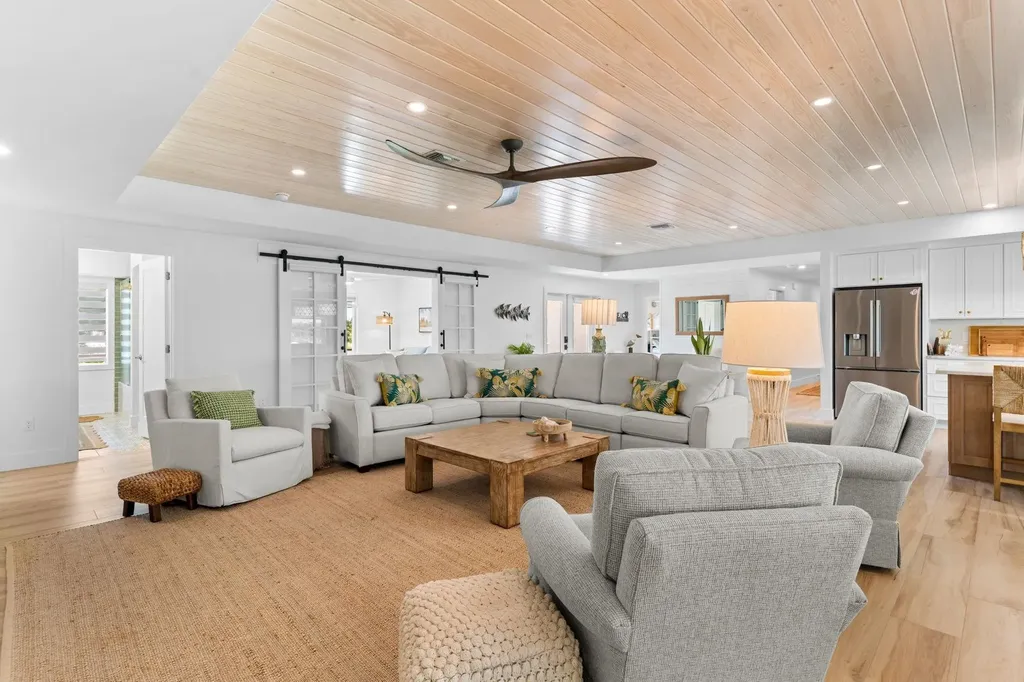 954 Whelk Drive Sanibel FL 33957
