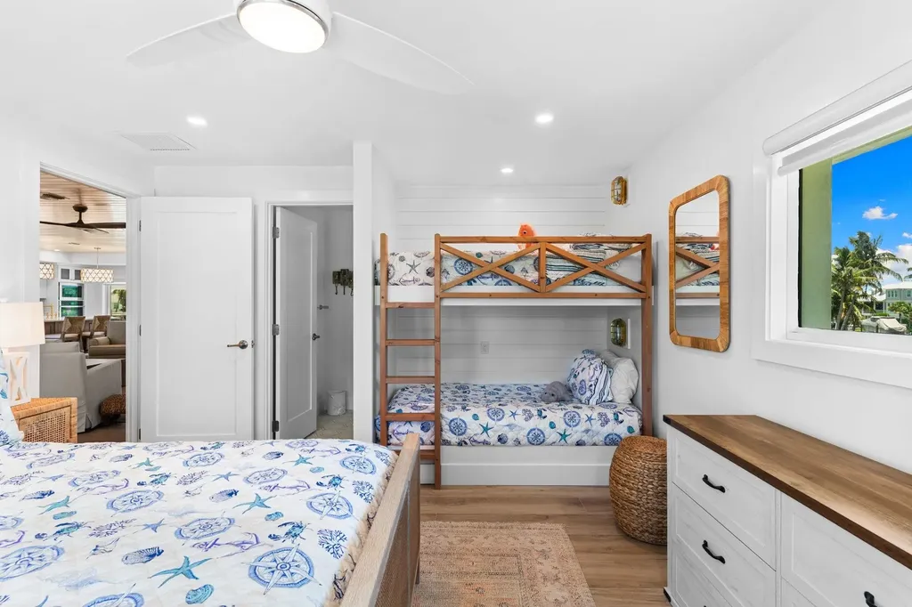 954 Whelk Drive Sanibel FL 33957
