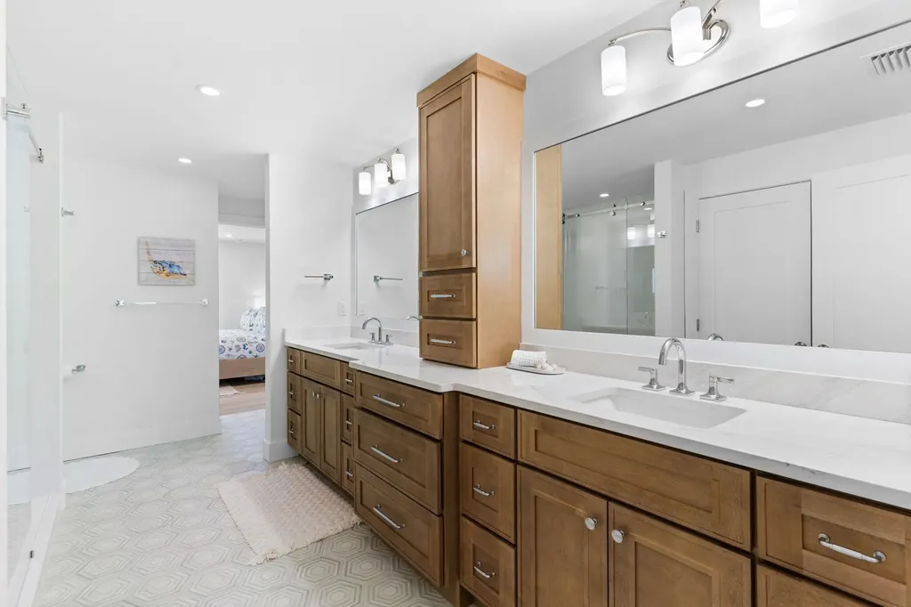 954 Whelk Drive Sanibel FL 33957