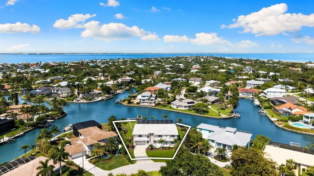 954 Whelk Drive Sanibel FL 33957