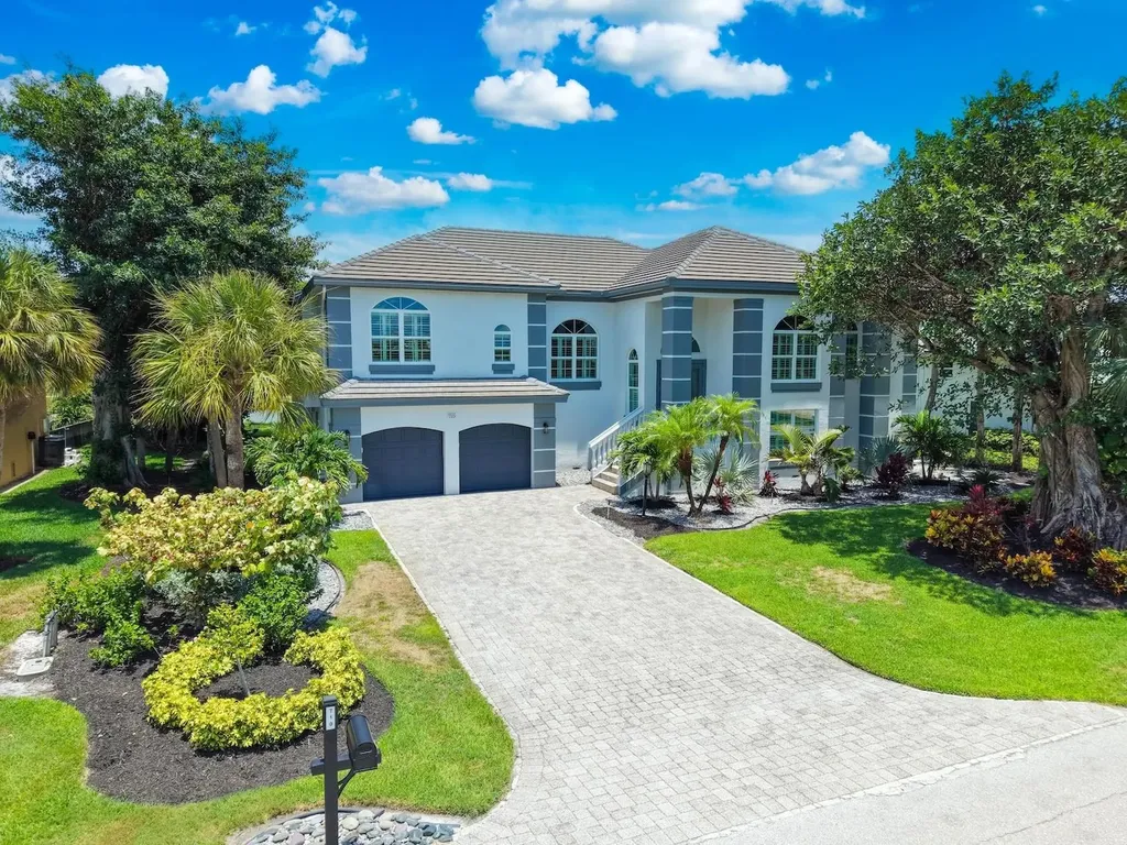 710 Birdie View Point Sanibel FL 33957