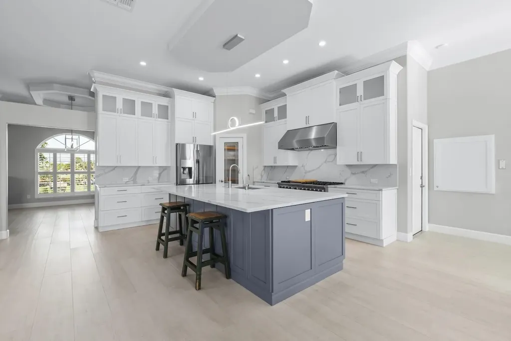 710 Birdie View Point Sanibel FL 33957