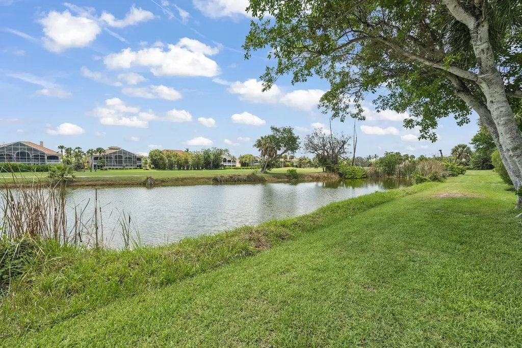 710 Birdie View Point Sanibel FL 33957
