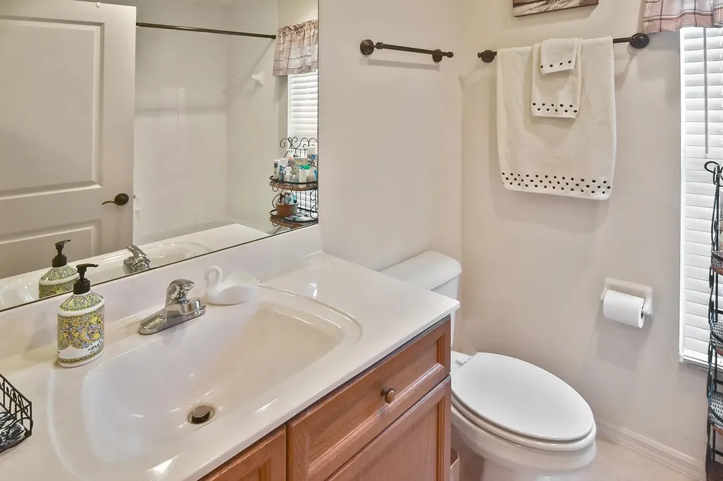 10021 Lake Cove Fort Myers FL 33908