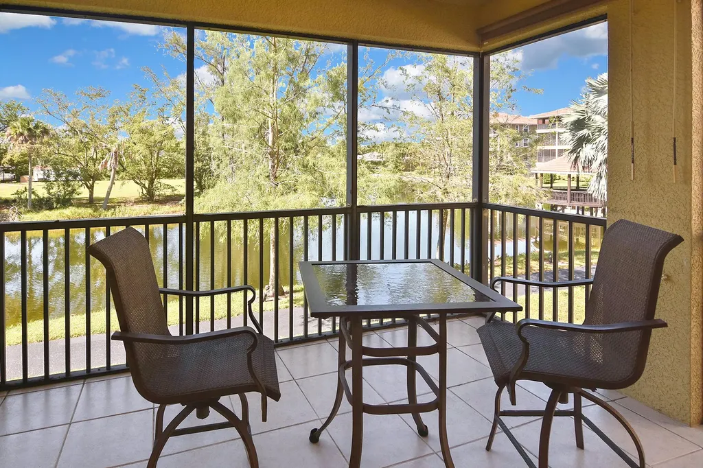 10021 Lake Cove Fort Myers FL 33908
