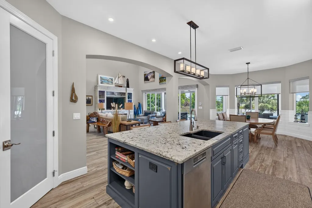 9066 Mockingbird Drive Sanibel FL 33957