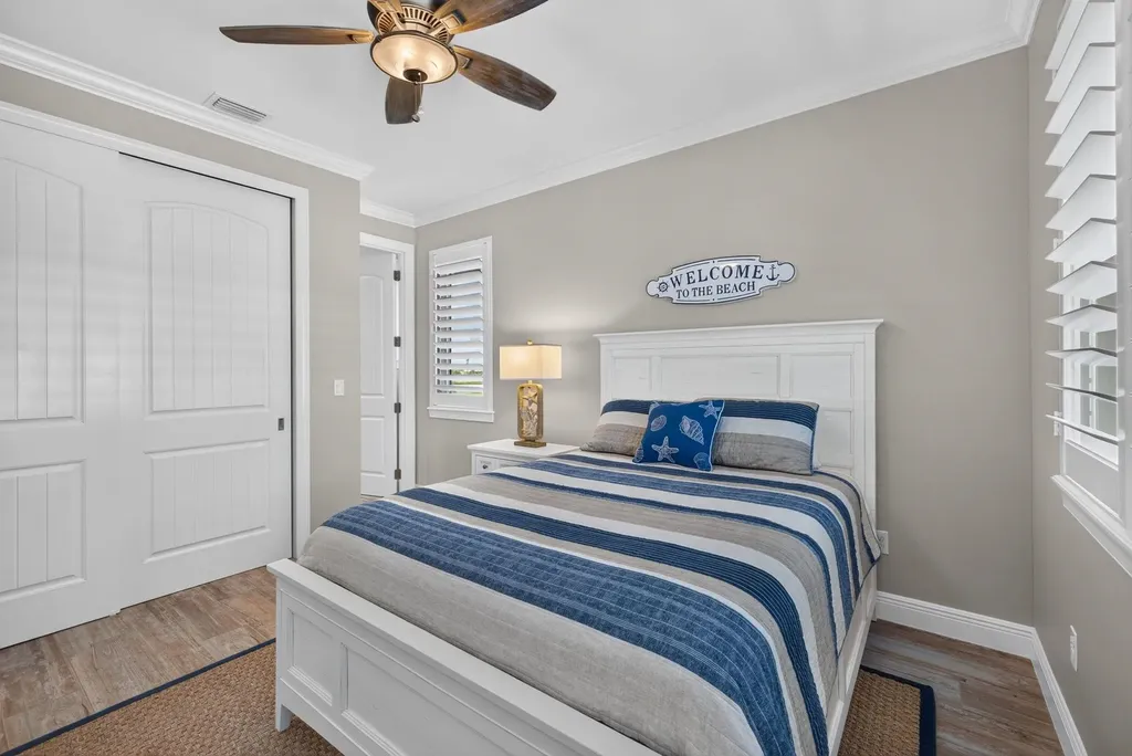 9066 Mockingbird Drive Sanibel FL 33957