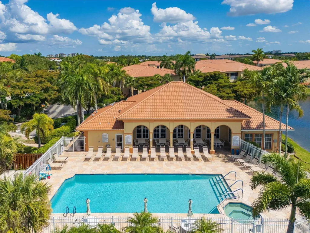 15433 Bellamar Circle Fort Myers FL 33908