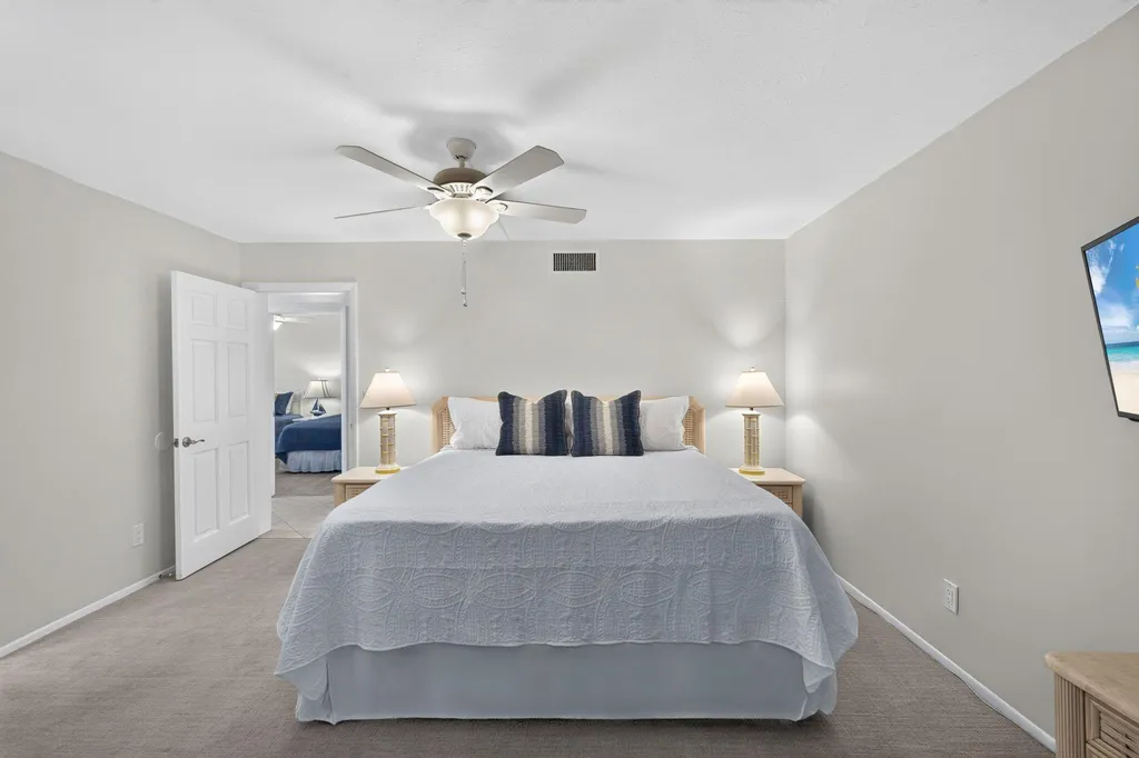 1246 Fulgur Street Sanibel FL 33957