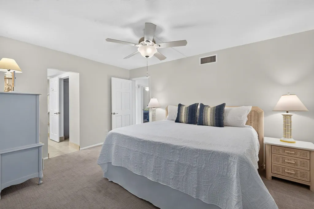 1246 Fulgur Street Sanibel FL 33957