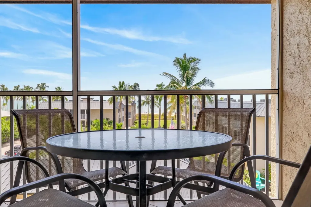 1246 Fulgur Street Sanibel FL 33957