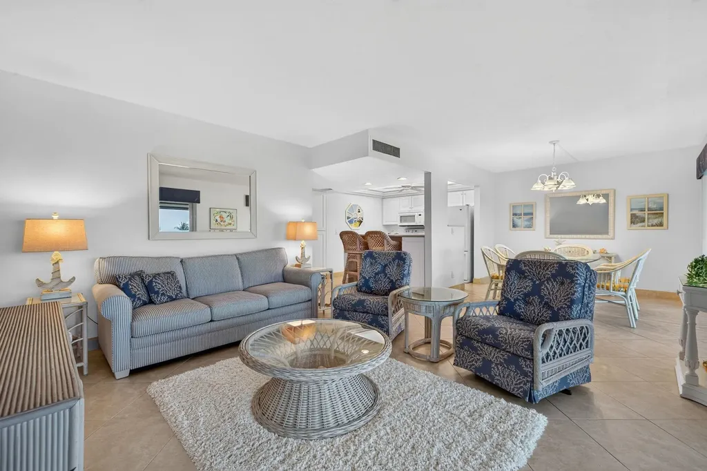 1246 Fulgur Street Sanibel FL 33957