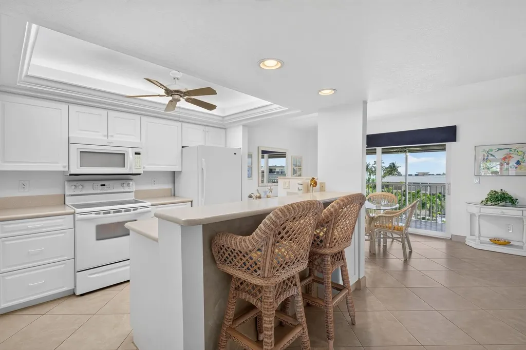 1246 Fulgur Street Sanibel FL 33957
