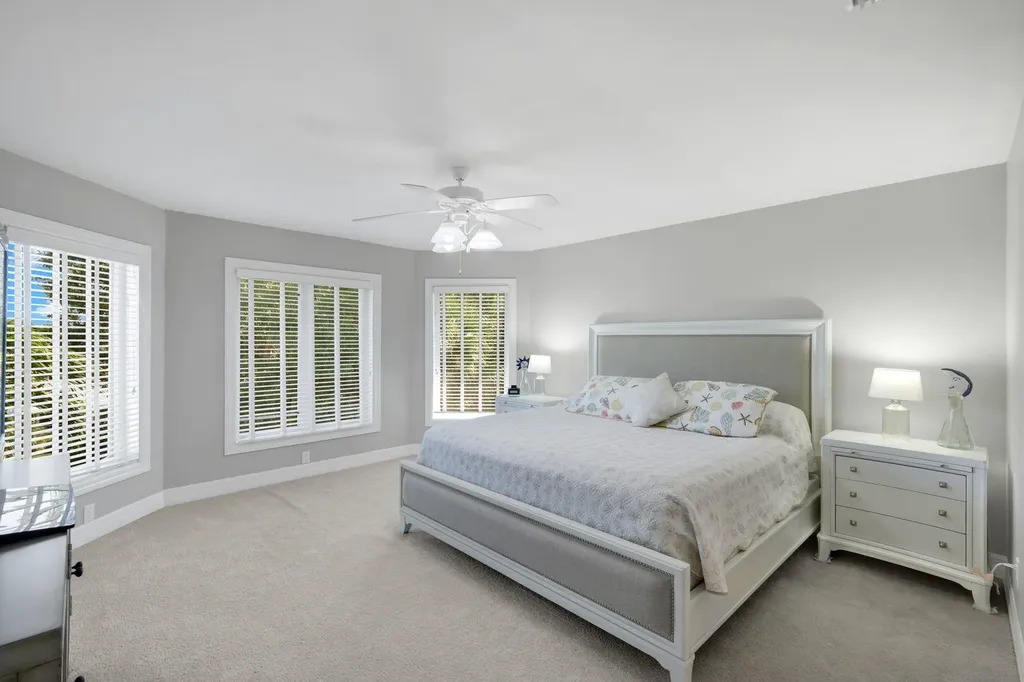 1111 Schooner Place Sanibel FL 33957