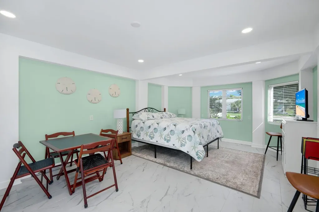 1111 Schooner Place Sanibel FL 33957