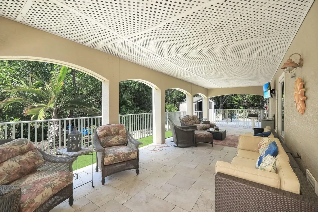 1111 Schooner Place Sanibel FL 33957