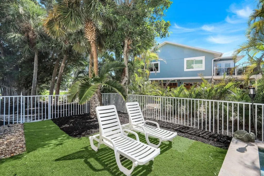 1111 Schooner Place Sanibel FL 33957