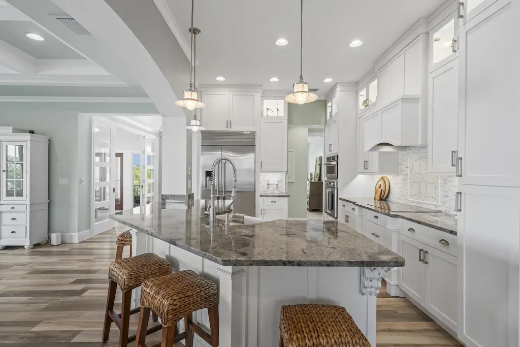 1114 Seagrape Lane Sanibel FL 33957