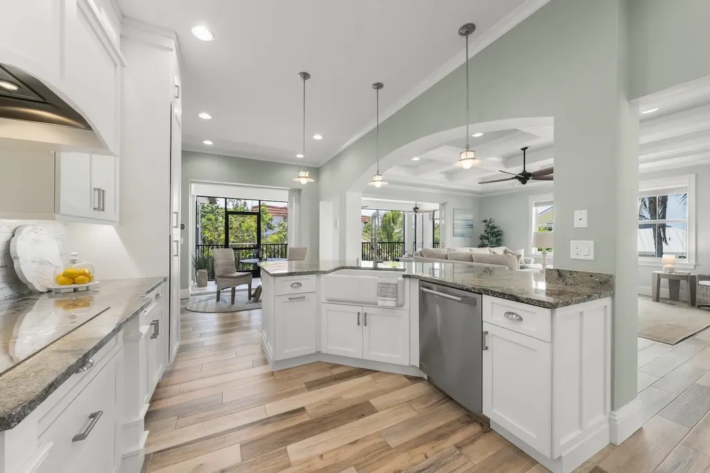 1114 Seagrape Lane Sanibel FL 33957