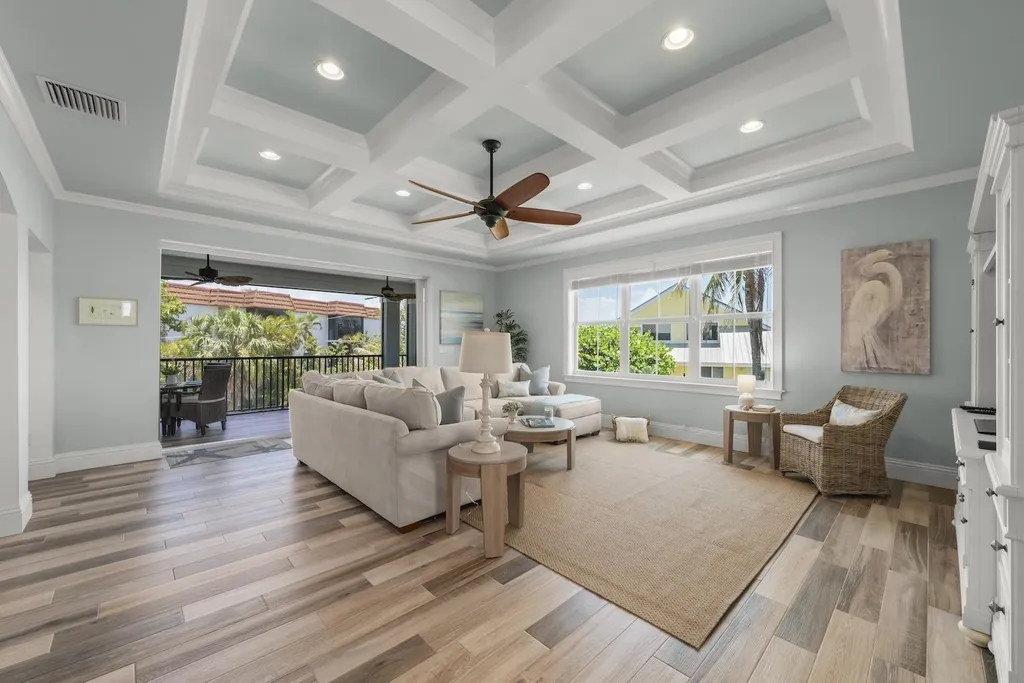 1114 Seagrape Lane Sanibel FL 33957