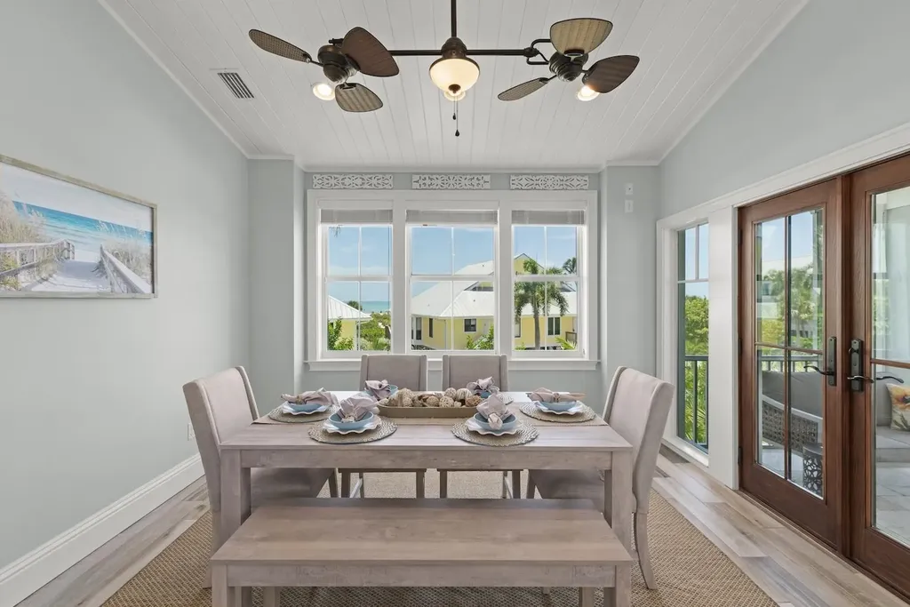 1114 Seagrape Lane Sanibel FL 33957