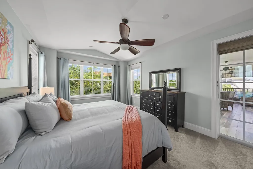 1114 Seagrape Lane Sanibel FL 33957