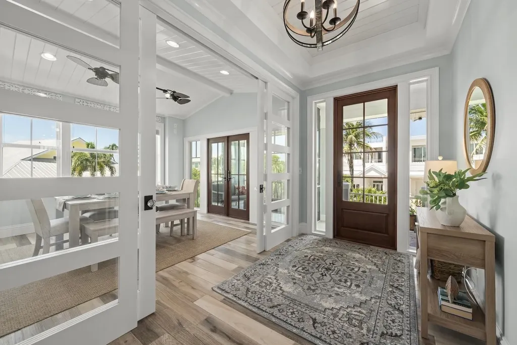 1114 Seagrape Lane Sanibel FL 33957