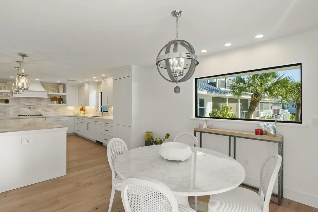 25 Beach Homes Captiva FL 33924