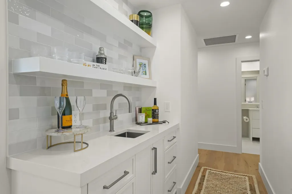 25 Beach Homes Captiva FL 33924