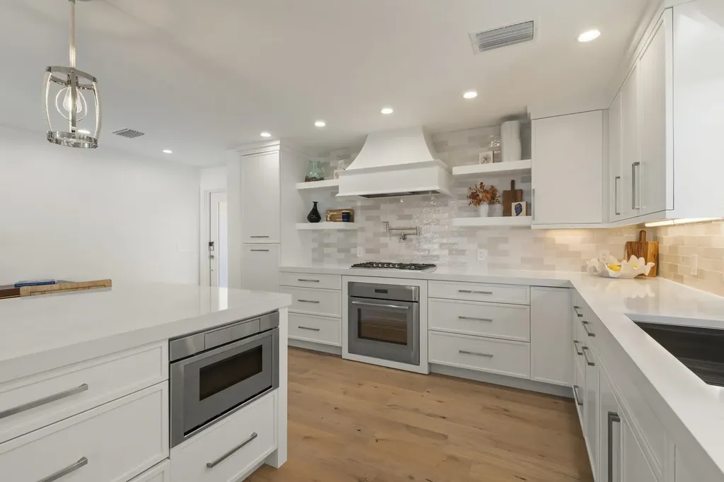 25 Beach Homes Captiva FL 33924