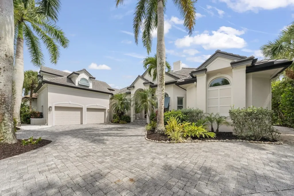 2385 Wulfert Road Sanibel FL 33957