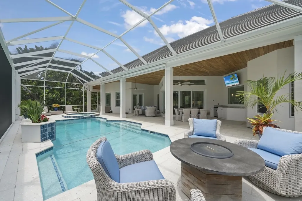 2385 Wulfert Road Sanibel FL 33957