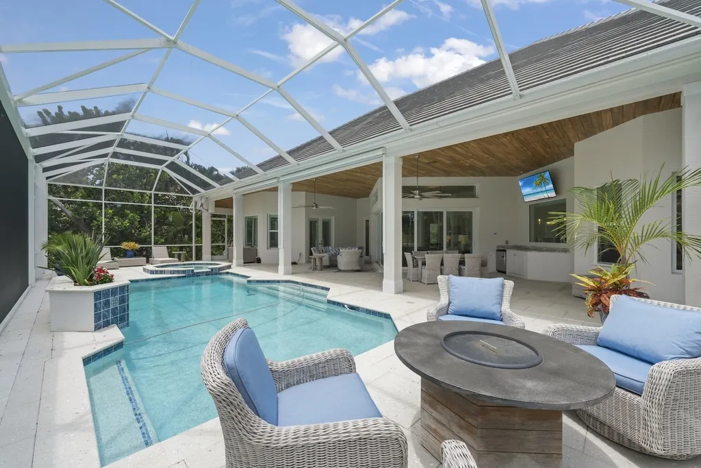 2385 Wulfert Road Sanibel FL 33957