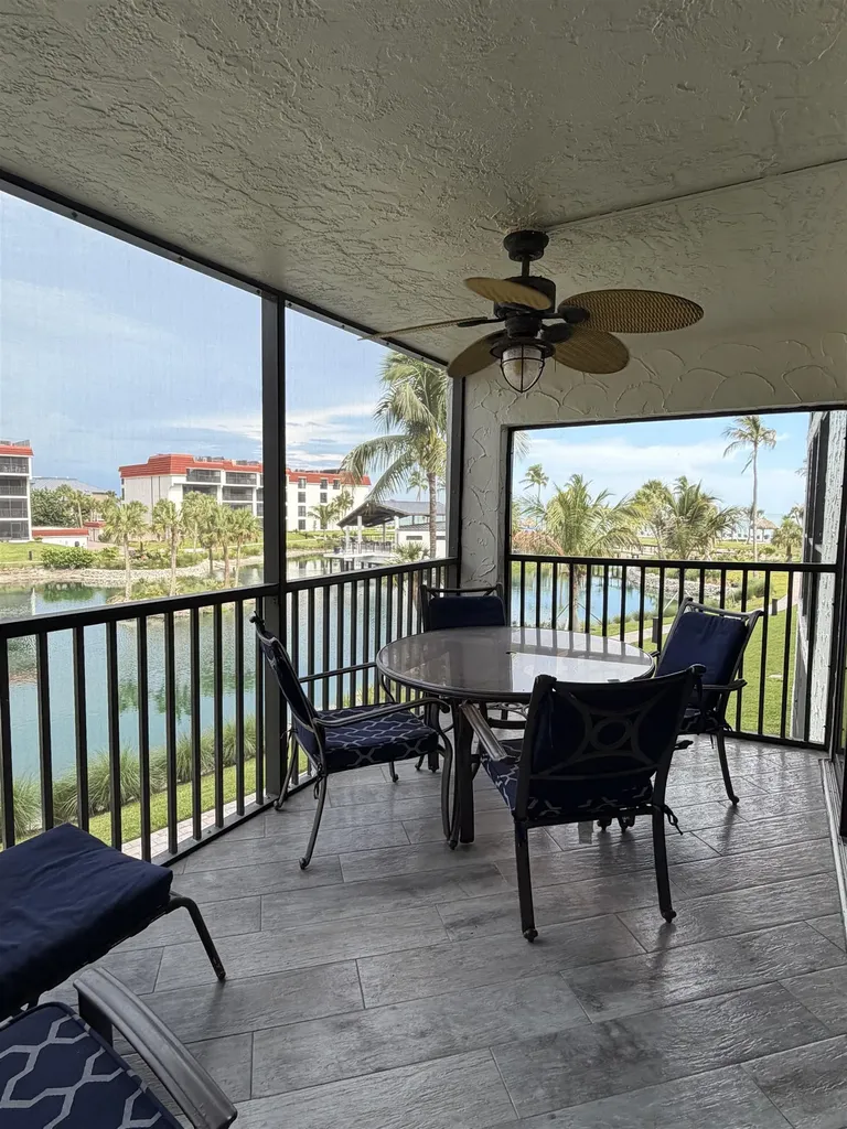 2445 W Gulf Drive Sanibel FL 33957