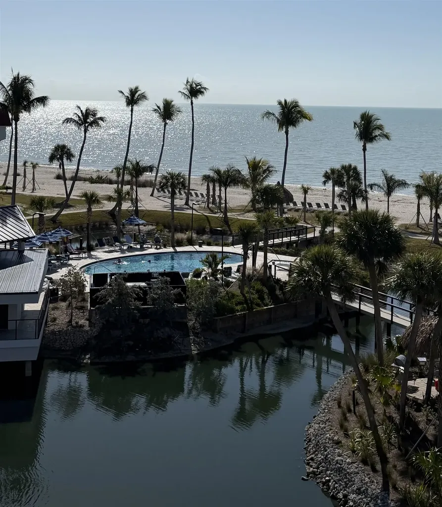 2445 W Gulf Drive Sanibel FL 33957