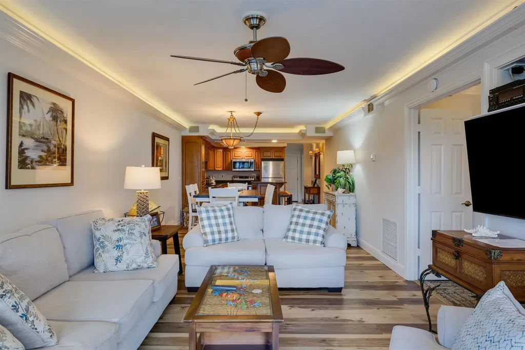 2445 W Gulf Drive Sanibel FL 33957