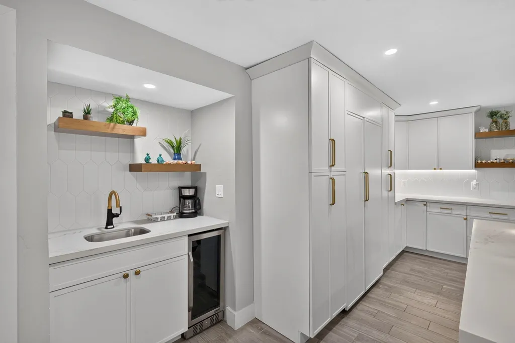 1206 Par View Drive Sanibel FL 33957
